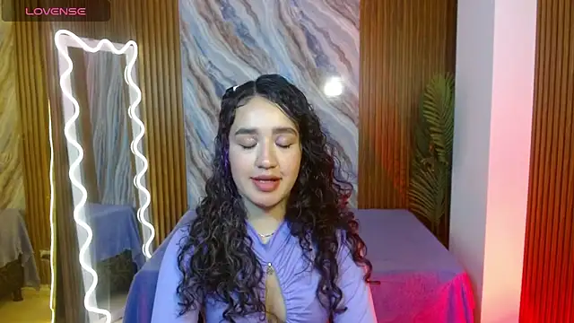 Snapshot of Ellis_tay chatting on 30, 4, 2026 Ellis tay online show from 30, 4, 2026