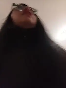 Snapshot of SOFI__10 chatting on 22, 5, 2026 SOFI 10 online show from 22, 5, 2026