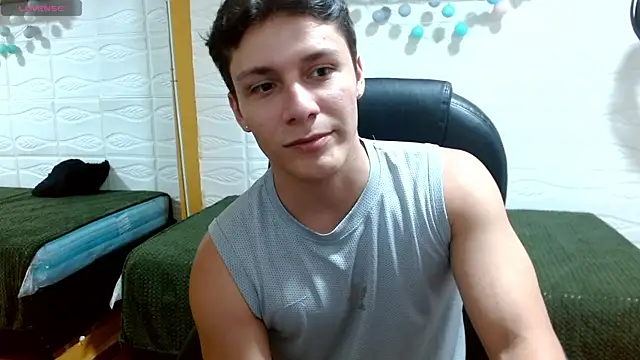 Snapshot of Zayn_clausen chatting on 9, 5, 2026 Zayn clausen online show from 9, 5, 2026