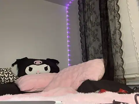 Snapshot of Akira-Rabbit chatting on 10, 4, 2026 Akira-Rabbit online show from 10, 4, 2026