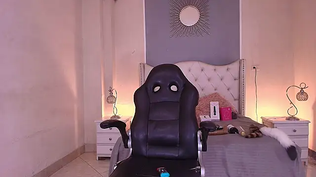 elizabeth santos1 online show from 5, 7, 2026