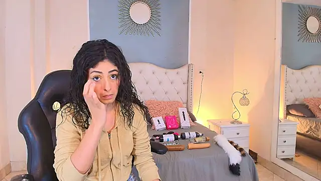 elizabeth santos1 online show from 7, 7, 2026