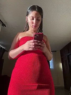 Snapshot of Lucyfer-fire chatting on 5, 5, 2026 Lucyfer-fire online show from 5, 5, 2026