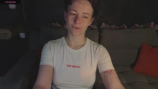 Ricki Bloom online show from 24, 6, 2026