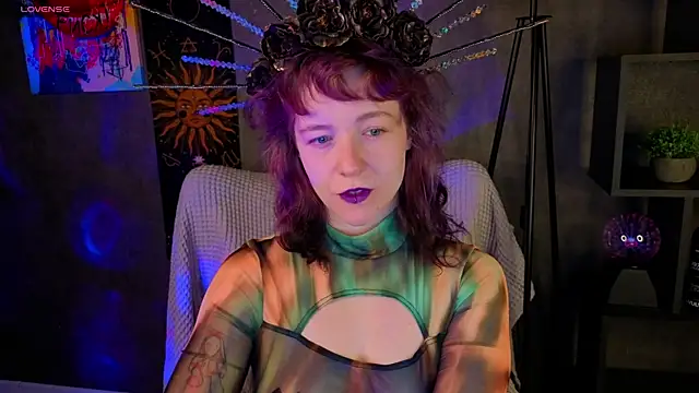 Ricki Bloom online show from 18, 7, 2026