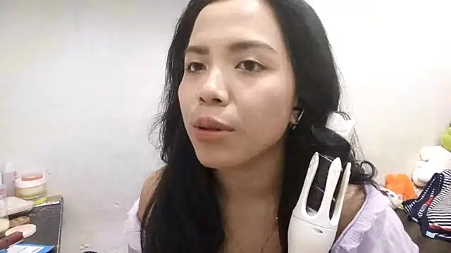 LiliyanaS online show from 12, 4, 2026