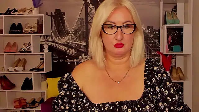 Snapshot of DianaFrances chatting on 30, 5, 2026 DianaFrances online show from 30, 5, 2026