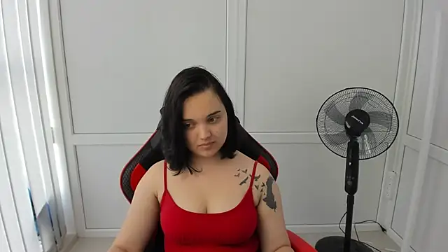 Snapshot of Caroline_cutte chatting on 17, 6, 2026 Caroline cutte online show from 17, 6, 2026