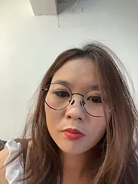 Snapshot of xiaoxiao_02 chatting on 15, 4, 2026 xiaoxiao 02 online show from 15, 4, 2026