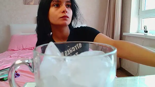The Slutty Fox online show from 23, 6, 2026