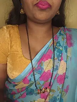 Snapshot of ur_love_kannada1 chatting on 6, 6, 2026 ur love kannada1 online show from 6, 6, 2026