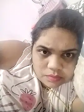 Snapshot of hotsilk21 chatting on 20, 4, 2026 hotsilk21 online show from 20, 4, 2026