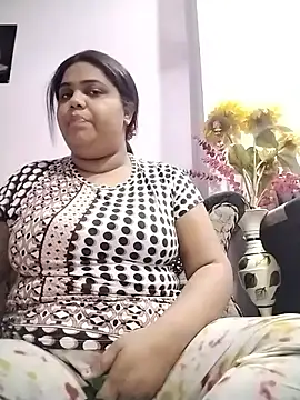 Snapshot of hotsilk21 chatting on 22, 5, 2026 hotsilk21 online show from 22, 5, 2026