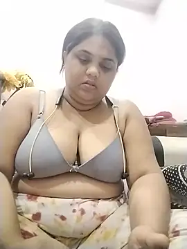 Snapshot of hotsilk21 chatting on 24, 5, 2026 hotsilk21 online show from 24, 5, 2026