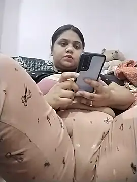 Snapshot of hotsilk21 chatting on 6, 6, 2026 hotsilk21 online show from 6, 6, 2026