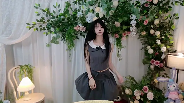 Snapshot of Zoe-001 chatting on 24, 6, 2026 Zoe-001 online show from 24, 6, 2026
