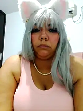 Izel  online show from 21, 6, 2026