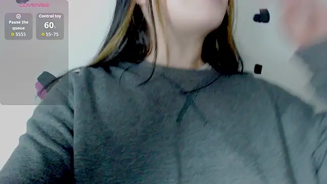 Snapshot of vero_doll12 chatting on 25, 5, 2026 vero doll12 online show from 25, 5, 2026
