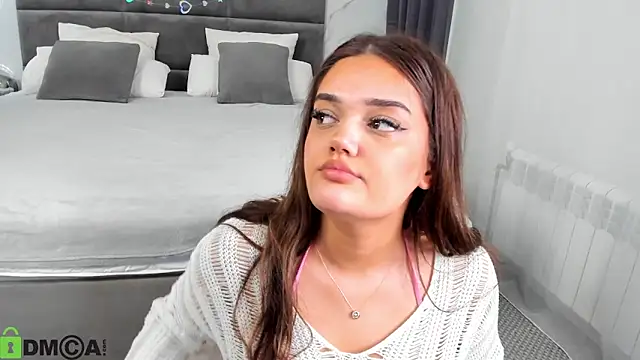 Aisha Tiffany online show from 26, 4, 2026