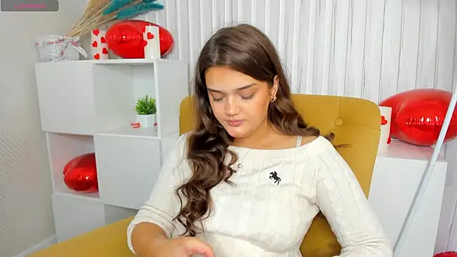 Aisha Tiffany online show from 2, 6, 2026