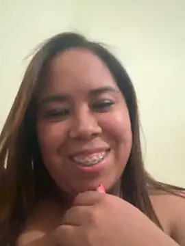 Snapshot of Tainesilva chatting on 15, 5, 2026 Tainesilva online show from 15, 5, 2026