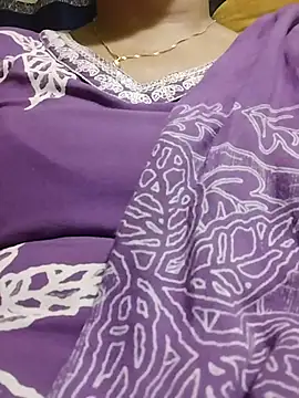 Snapshot of Monika_telugu_queen chatting on 14, 7, 2026 Monika telugu queen online show from 14, 7, 2026