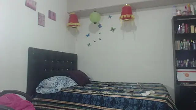 Snapshot of hotbrunettecasandra chatting on 12, 3, 2025 hotbrunettecasandra online show from 12, 3, 2025