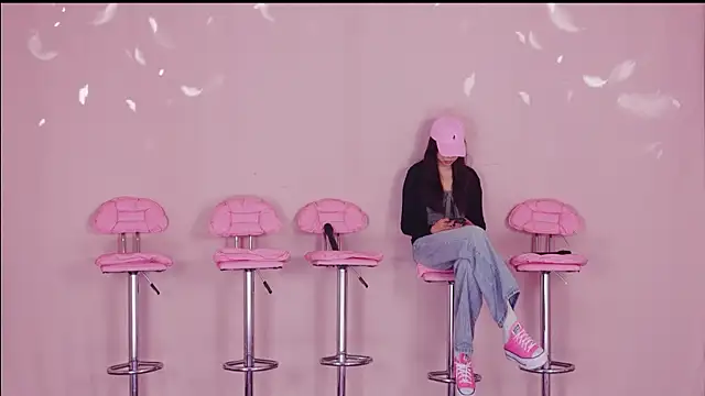 zhibo-05 online show from 21, 4, 2026