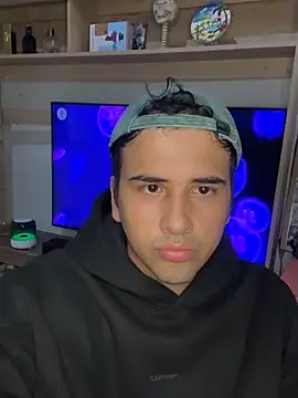 AdrianEmpire online show from 13, 4, 2026