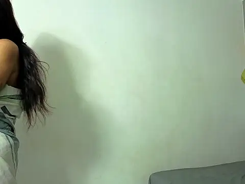 Snapshot of Samantha_Lopez_ chatting on 4, 6, 2026 Samantha Lopez online show from 4, 6, 2026
