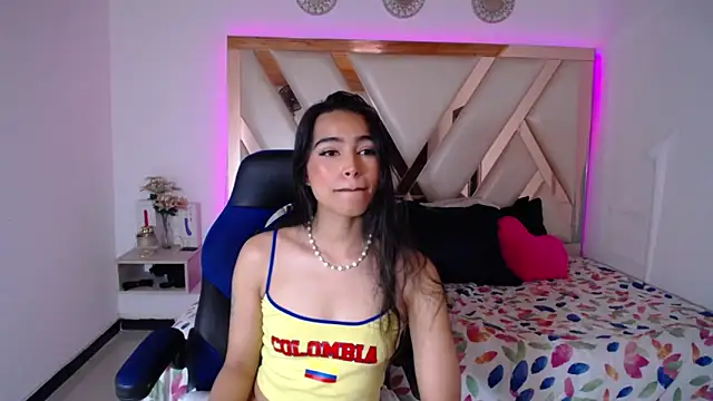 Miaa ferrari1 online show from 17, 6, 2026