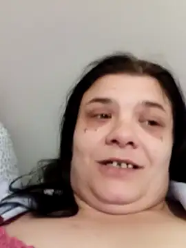 krystaldevil12 online show from 12, 4, 2026