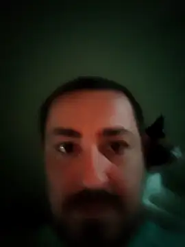 Snapshot of Loulou06123 chatting on 12, 4, 2026 Loulou06123 online show from 12, 4, 2026