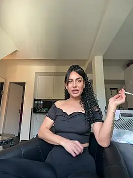 CurlyRouge online show from 20, 5, 2026