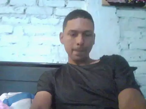 Snapshot of PROSTITUTO-RICO chatting on 20, 4, 2026 PROSTITUTO-RICO online show from 20, 4, 2026