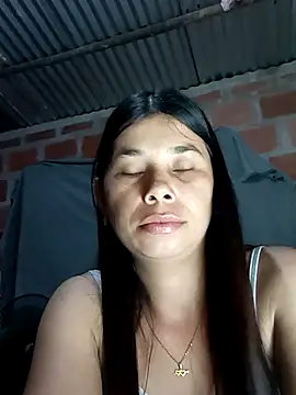 Snapshot of Sexy-Violet-20 chatting on 16, 4, 2026 Sexy-Violet-20 online show from 16, 4, 2026