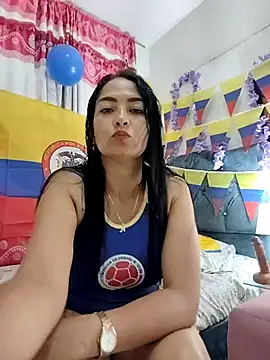 Snapshot of LuluDream chatting on 13, 6, 2026 LuluDream online show from 13, 6, 2026