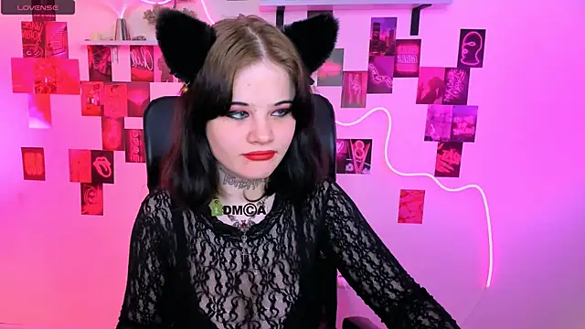 Snapshot of nikki_kiss_ chatting on 27, 5, 2026 nikki kiss online show from 27, 5, 2026