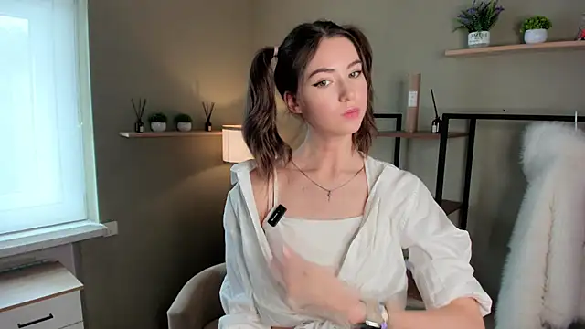 Snapshot of Peaches_Peaches chatting on 21, 4, 2026 Peaches Peaches online show from 21, 4, 2026