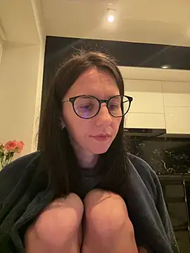 olivia vi online show from 25, 4, 2026