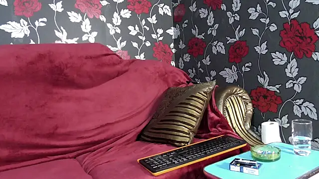 Snapshot of LiammJames chatting on 18, 4, 2026 LiammJames online show from 18, 4, 2026