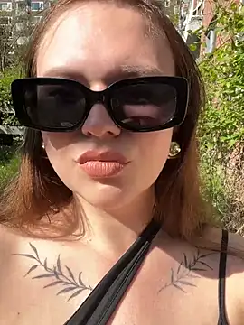 Snapshot of SweetLikaaa chatting on 24, 4, 2026 SweetLikaaa online show from 24, 4, 2026