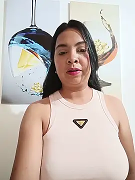 Silvana2927 online show from 5, 6, 2026