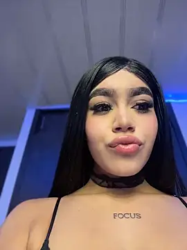 Snapshot of Tyra_malkovaa chatting on 22, 5, 2026 Tyra malkovaa online show from 22, 5, 2026