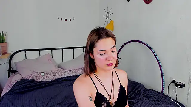 LiyaFly online show from 5, 6, 2026