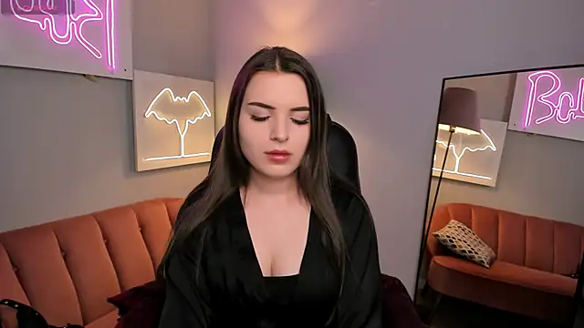 AliceLiador  online show from 11, 5, 2026
