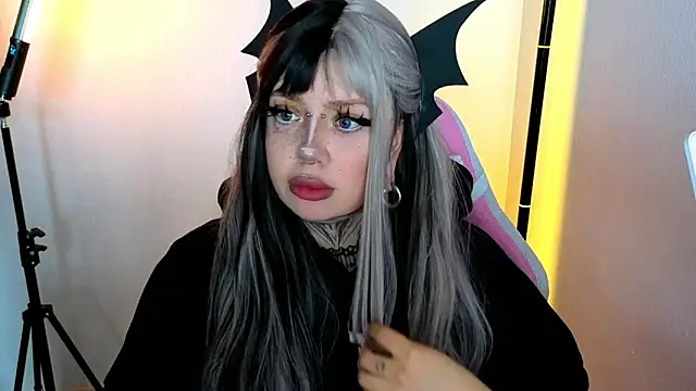 Chibiis online show from 30, 5, 2026