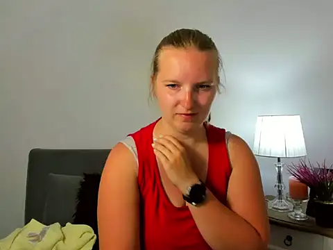 Snapshot of RoseTeacherX chatting on 5, 5, 2026 RoseTeacherX online show from 5, 5, 2026