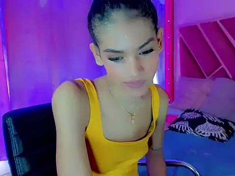 Snapshot of Dollcute_ chatting on 13, 7, 2026 Dollcute online show from 13, 7, 2026