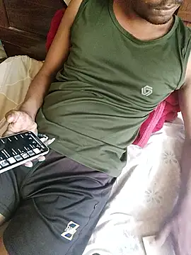 Snapshot of handsomeboyrk chatting on 18, 5, 2026 handsomeboyrk online show from 18, 5, 2026